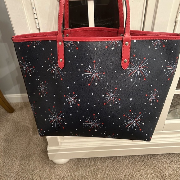 Coach shooting star reversible market tote - Picture 5 of 9